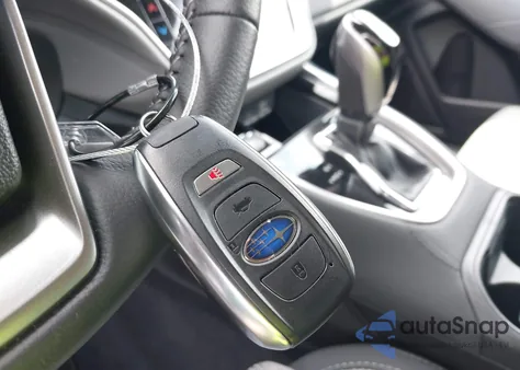 2025 Subaru Outback Premium z USA, uszkodzony, nr VIN 4S4BTAFC3S3227431